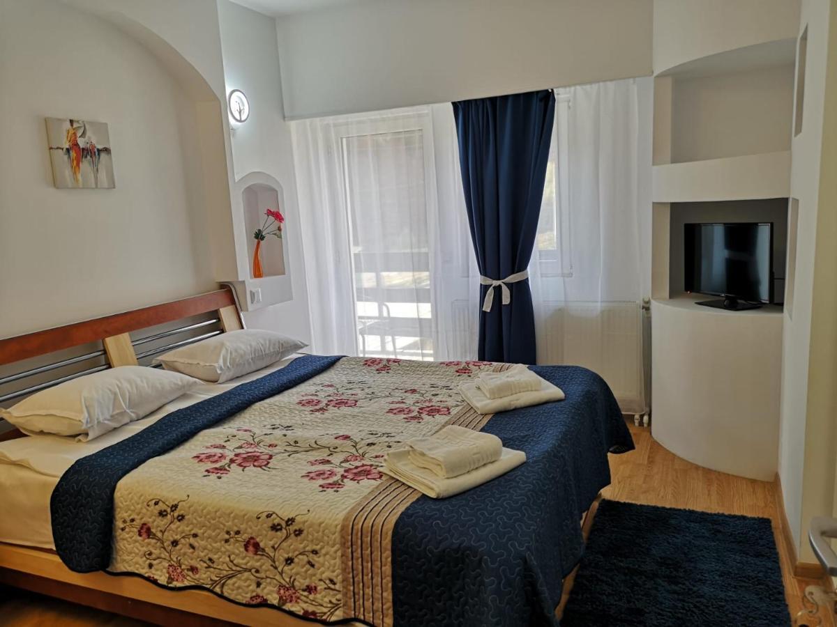 Hotel Miraj Azuga Exteriér fotografie